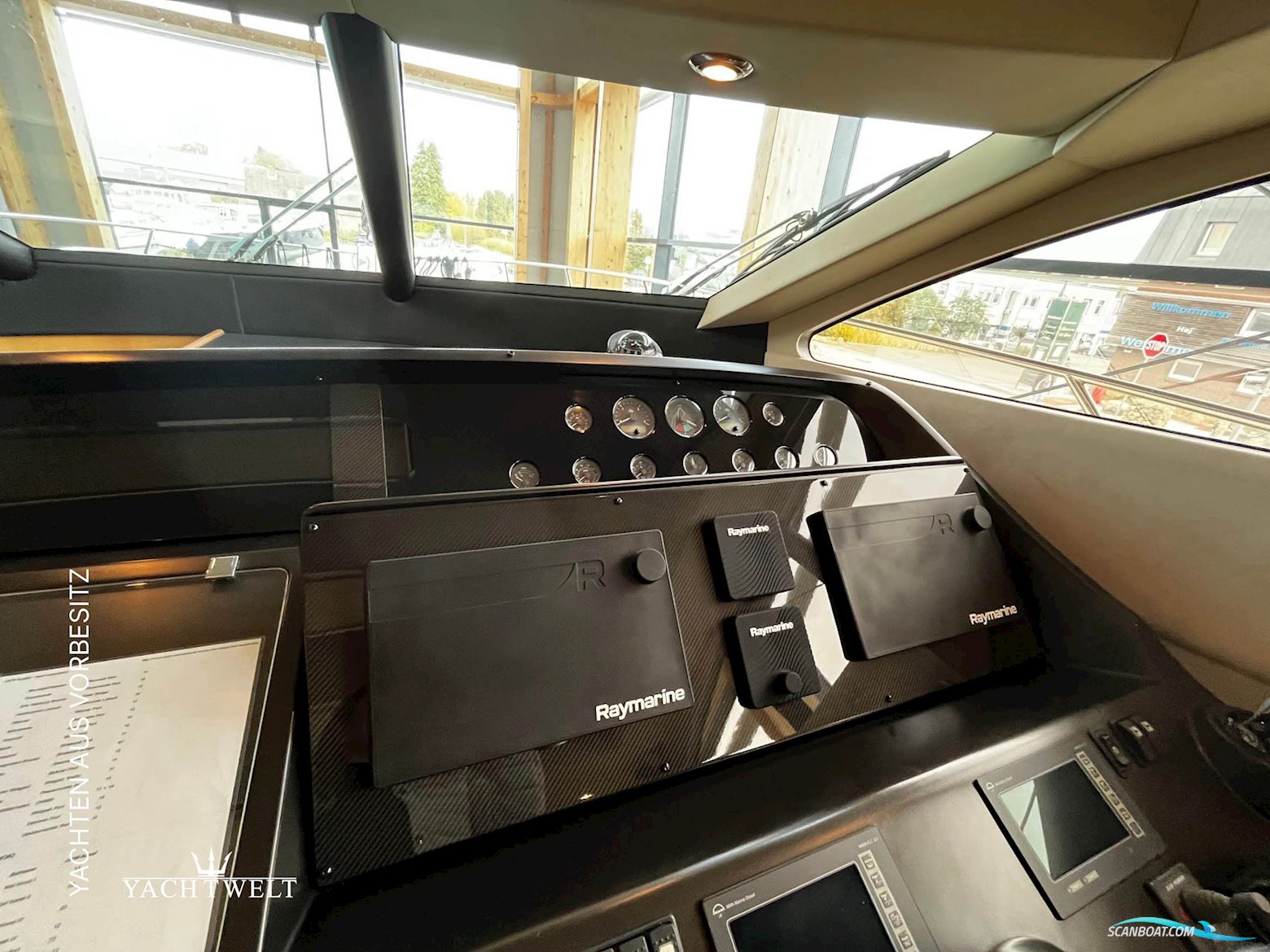 Sunseeker Predator 62