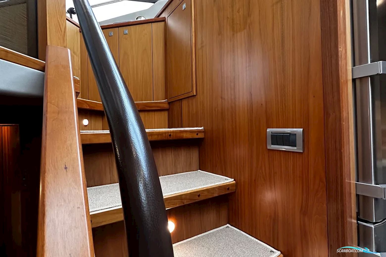 Sunseeker Predator 64