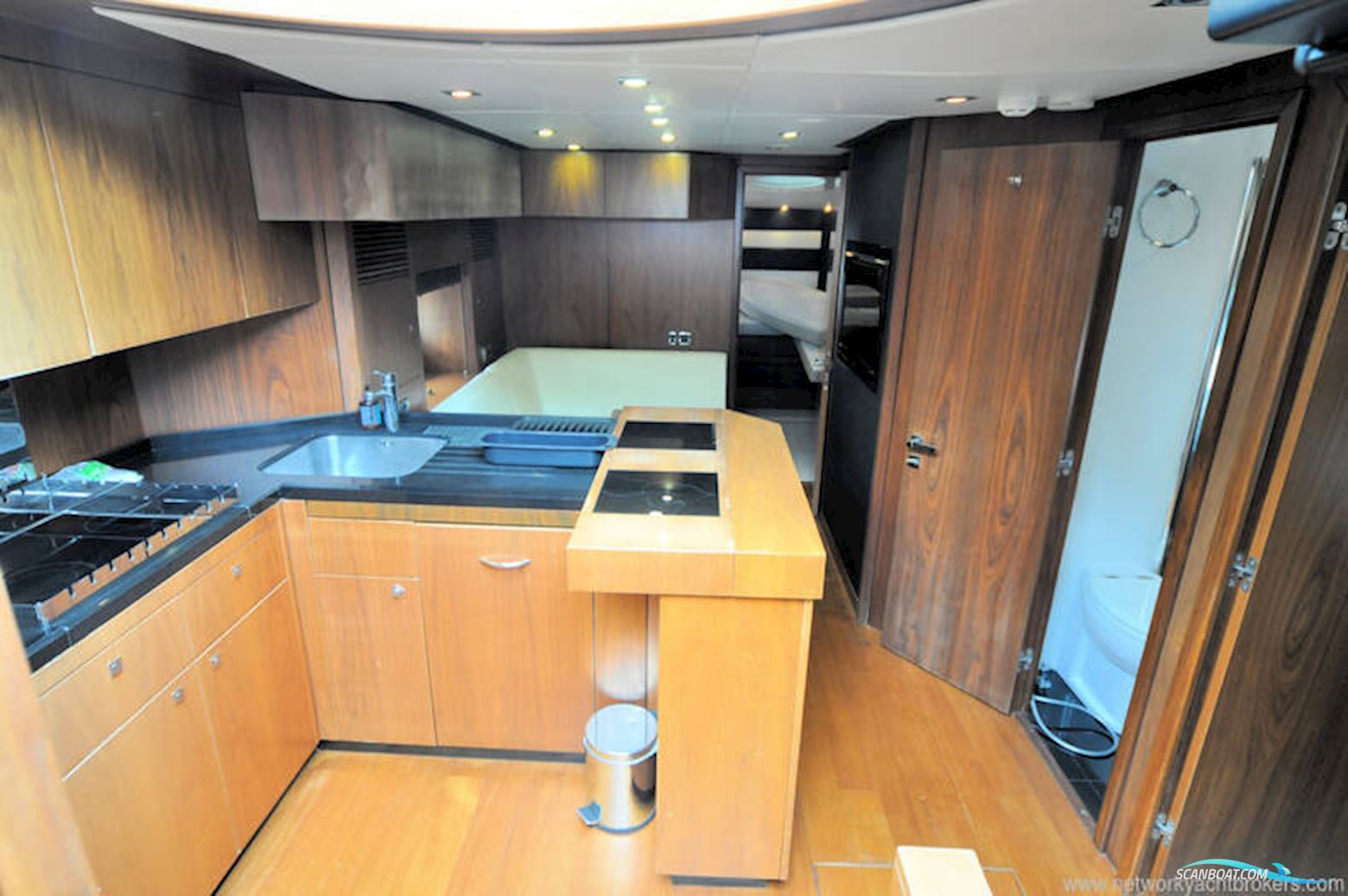 Sunseeker Predator 74