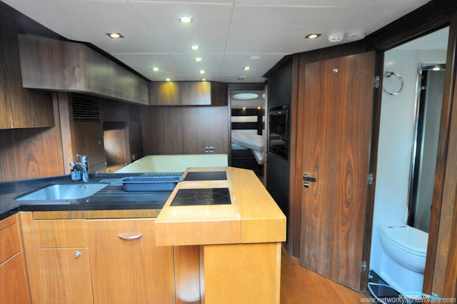 Sunseeker Predator 74