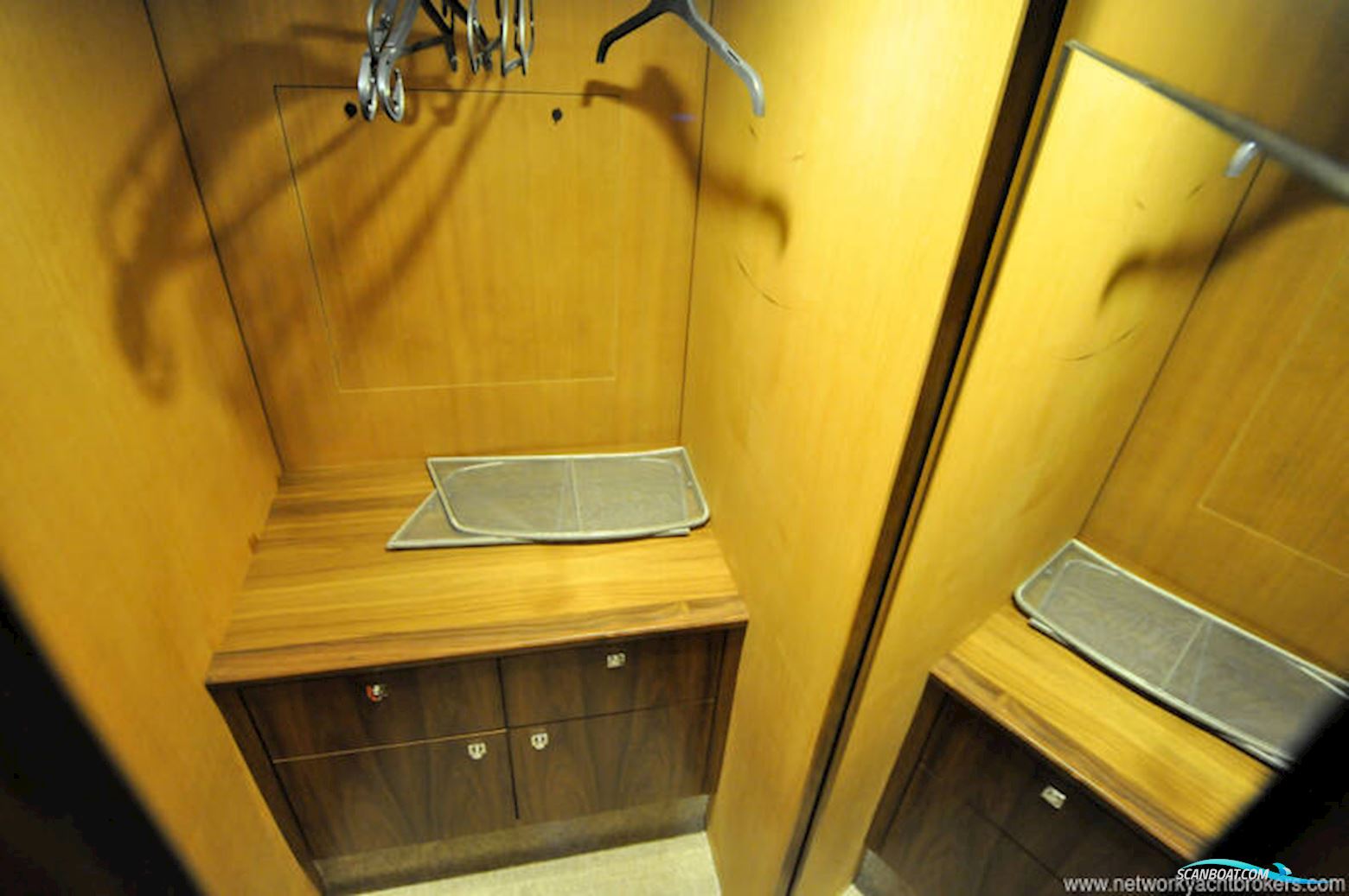 Sunseeker Predator 74