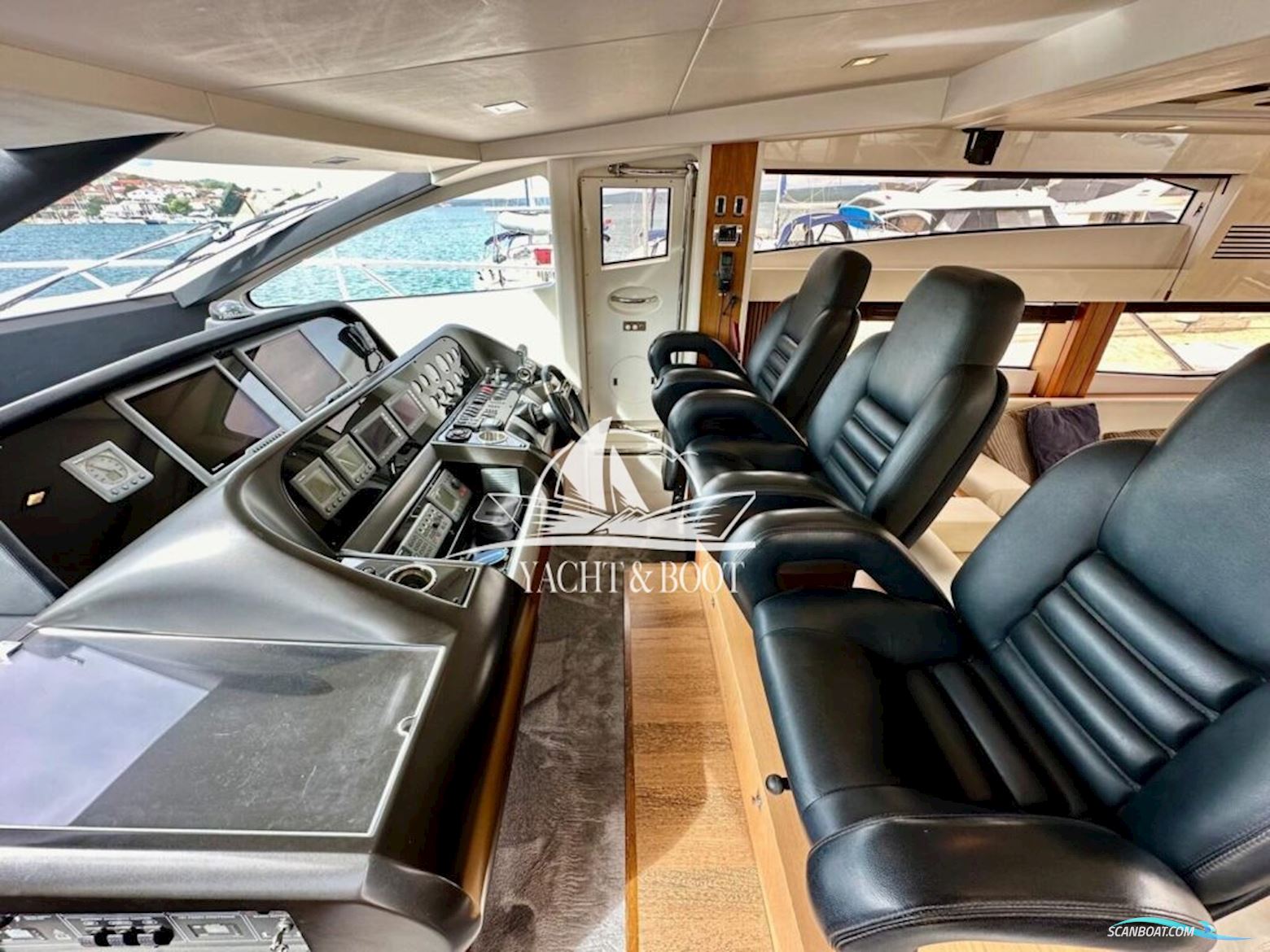 Sunseeker Predator 74 Sports Fly