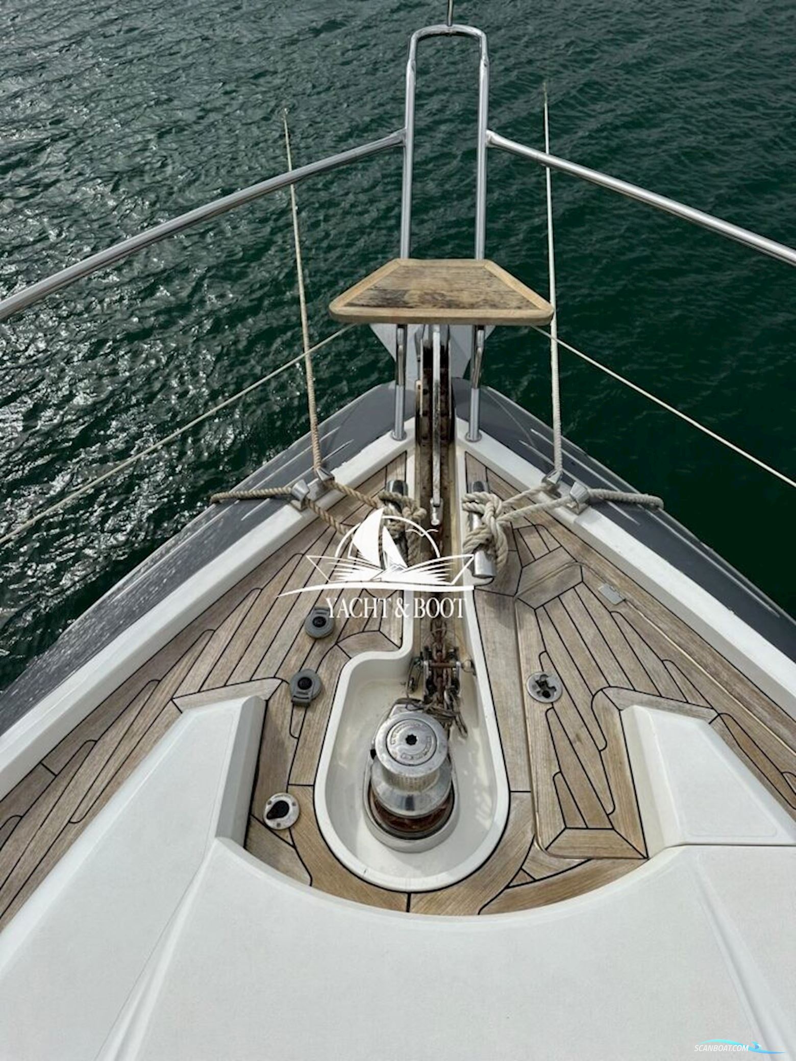 Sunseeker Predator 74 Sports Fly