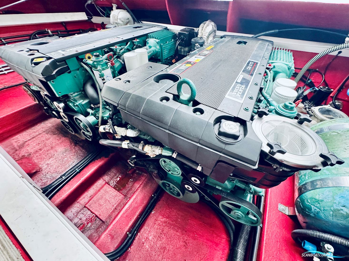 Sunseeker Superhawk 43