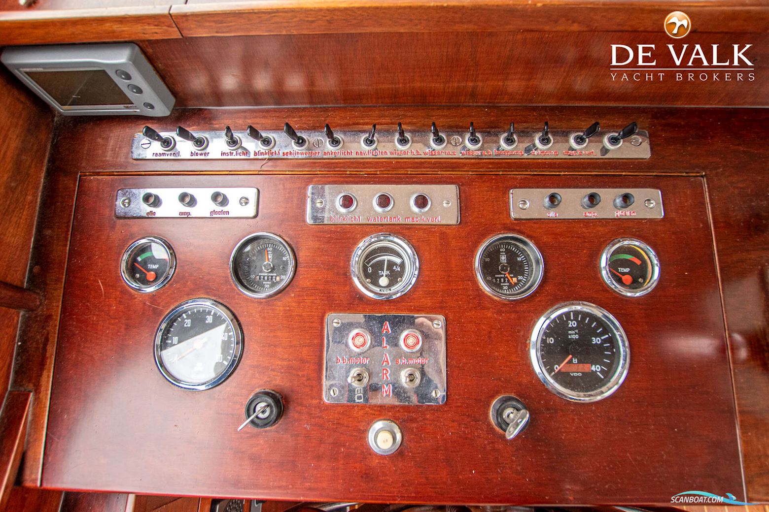 Super Van Craft 1160