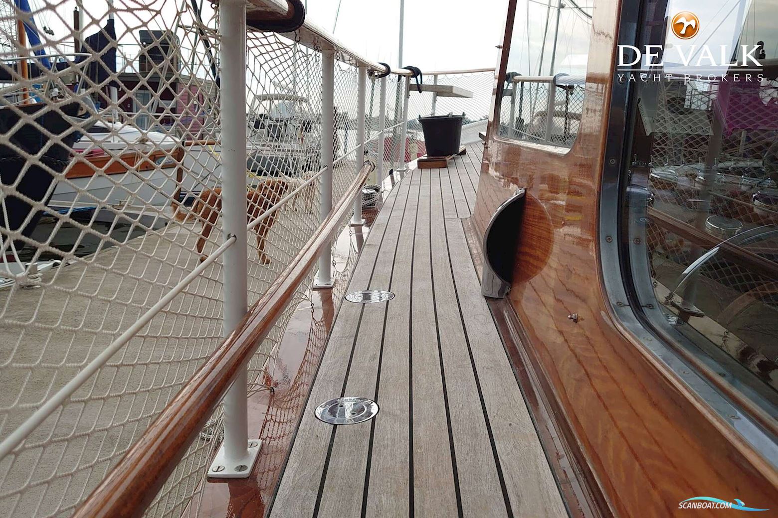 Super Van Craft 1320