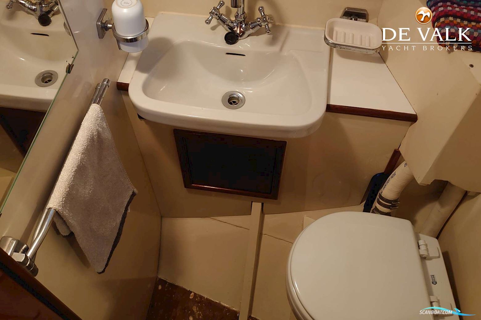 Super Van Craft 1320