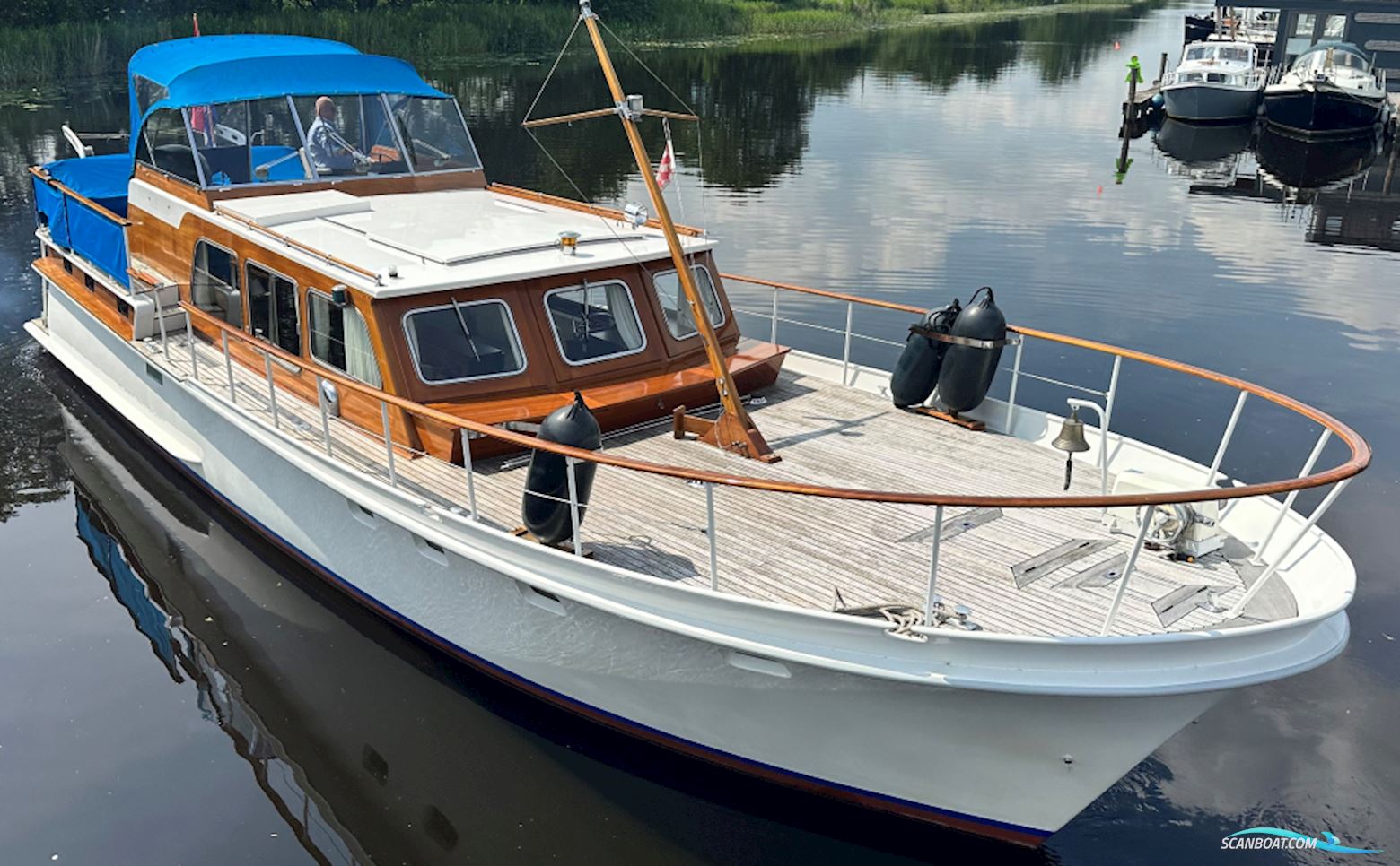 Super Van Craft 1320