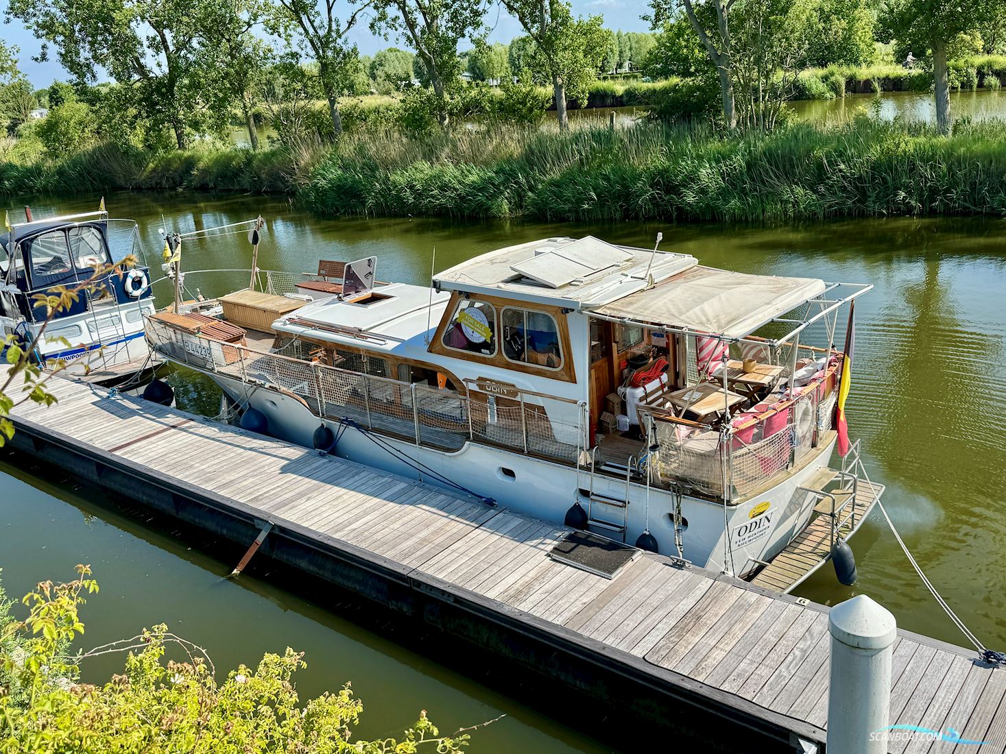 Super Van Craft 13.80