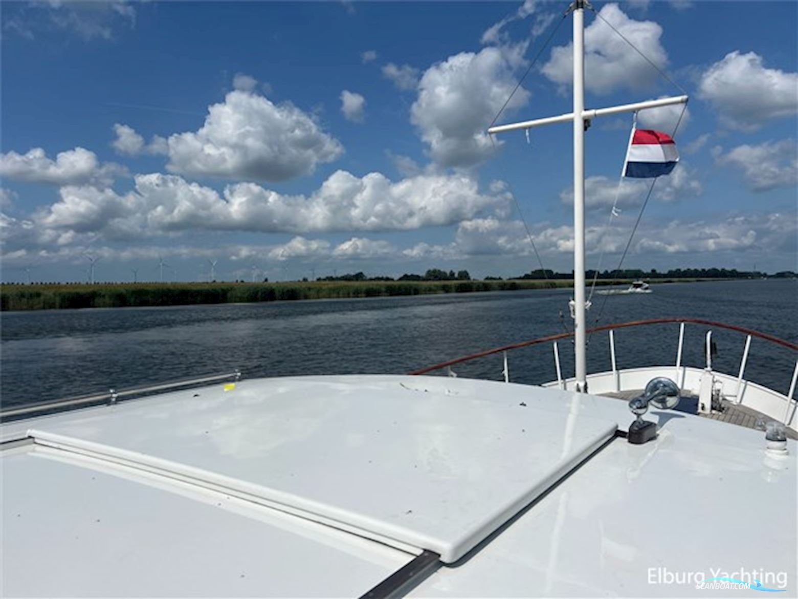 Super Van Craft 13.80