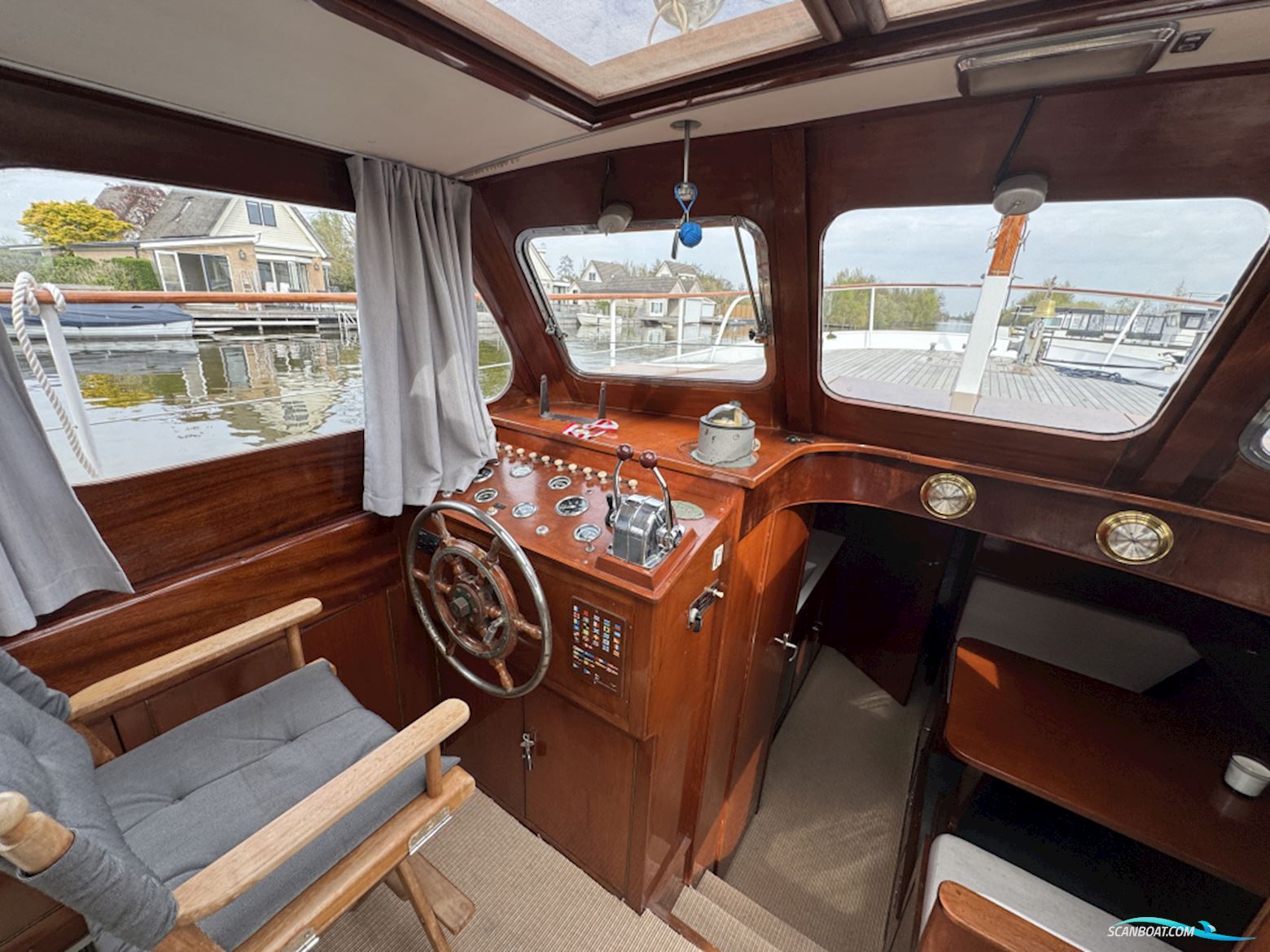 Super Van Craft 13,80