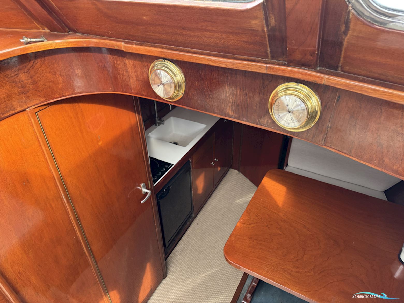 Super Van Craft 13,80