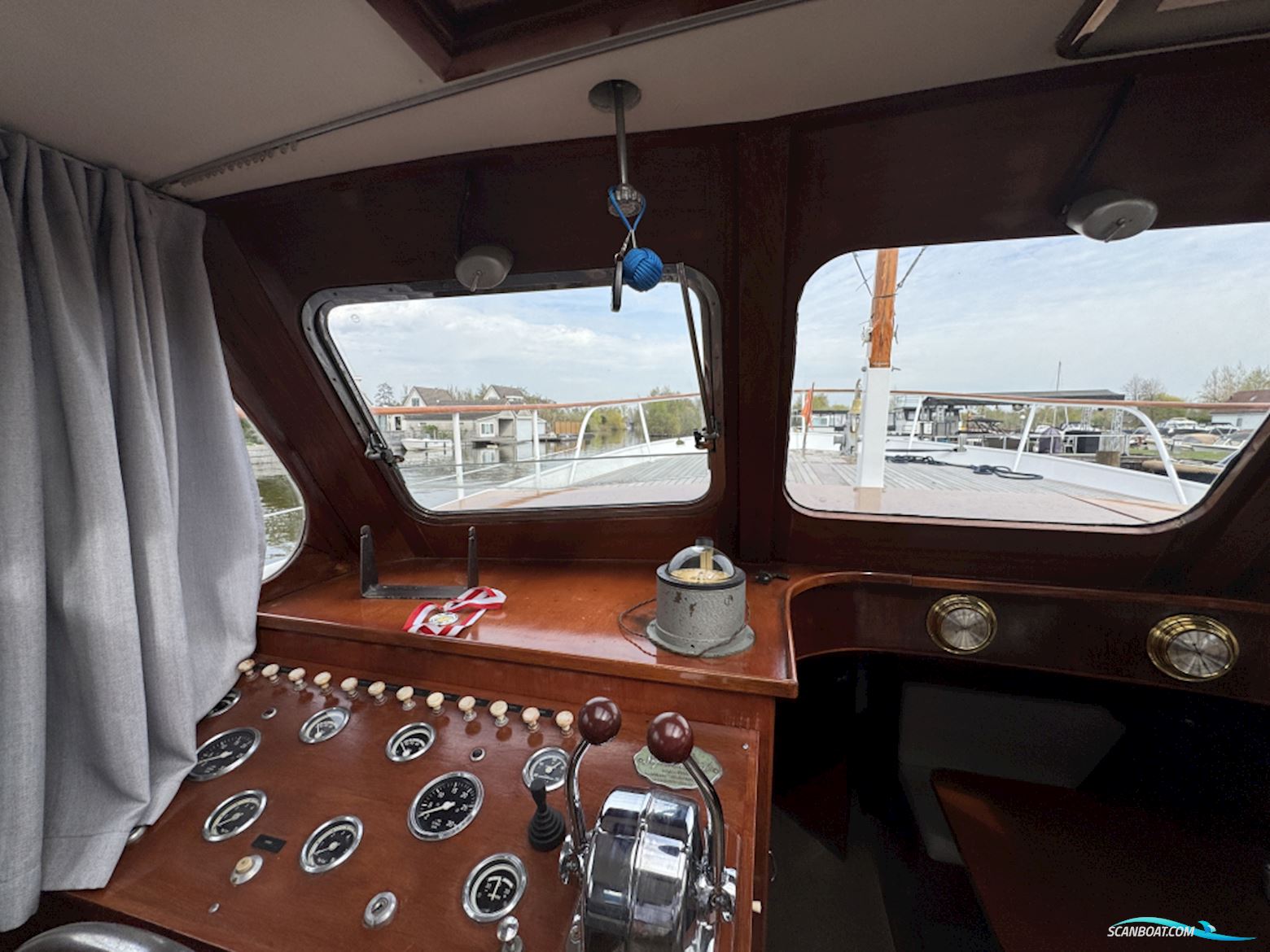 Super Van Craft 13,80