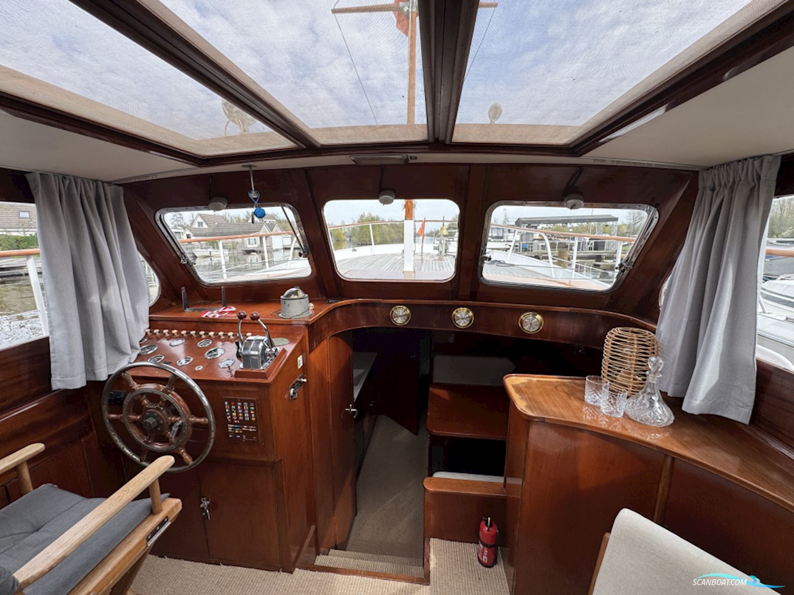 Super Van Craft 13,80