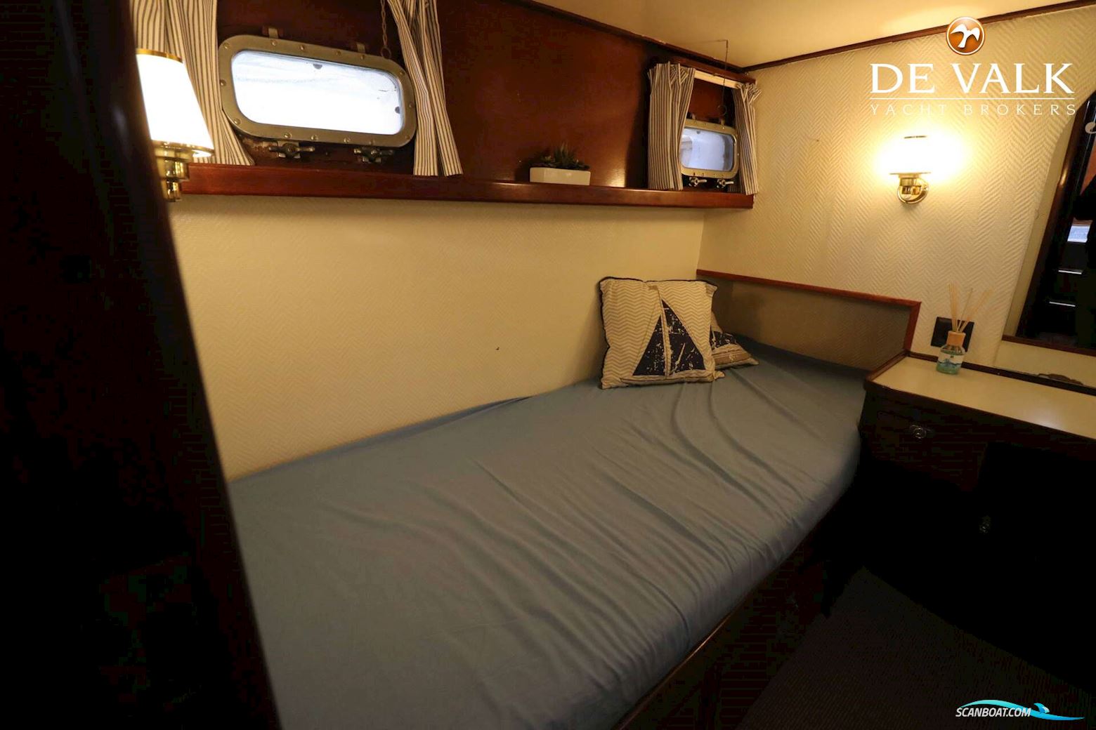 Super Van Craft 14.40 Bakdekker