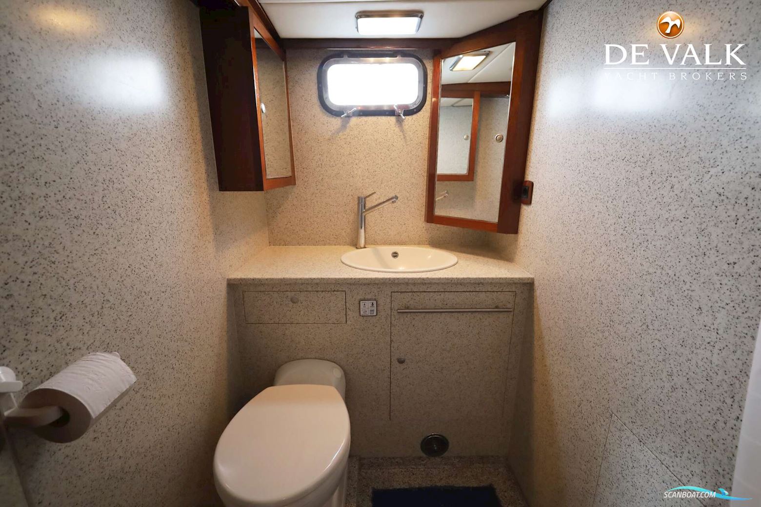 Super Van Craft 1570