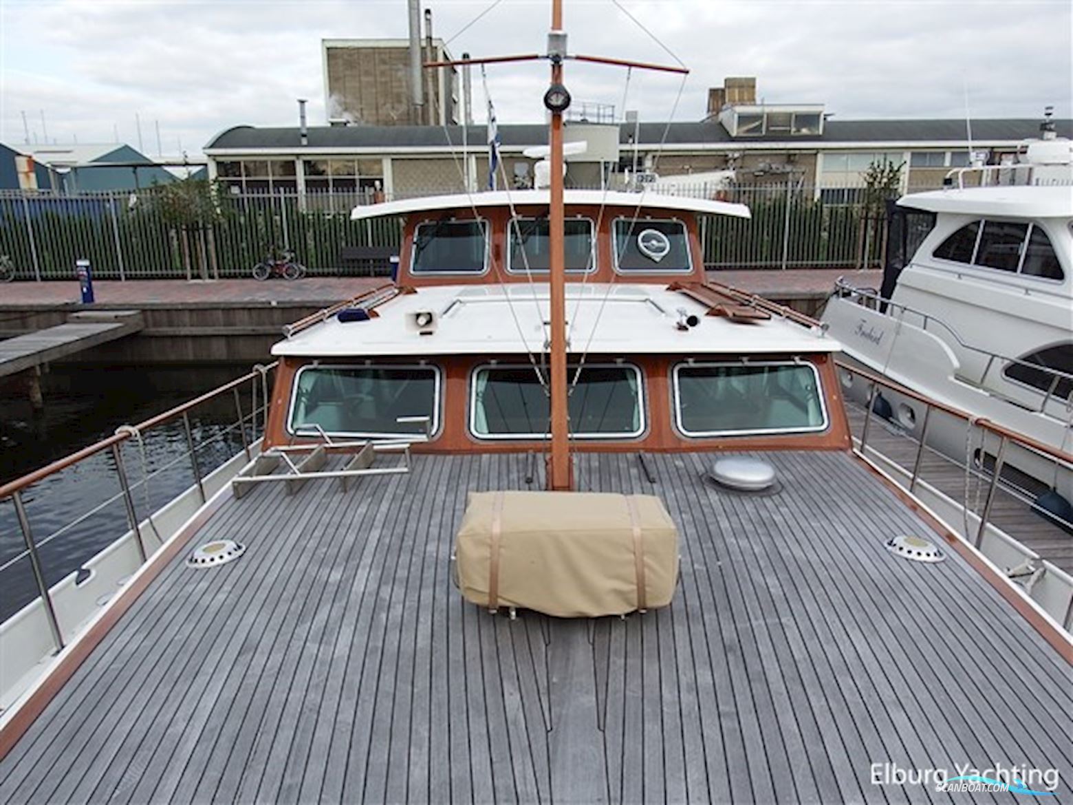 Super Van Craft 17.50 - VS - Stabilizers