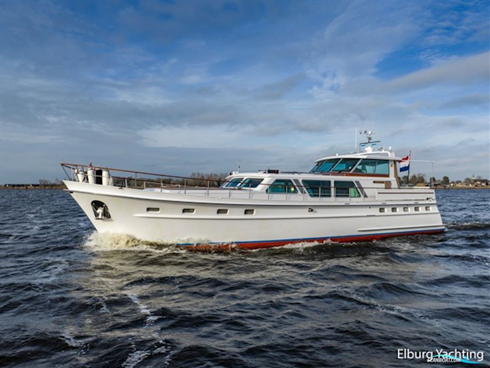 Super Van Craft 18.60 - Vast Stuurhuis