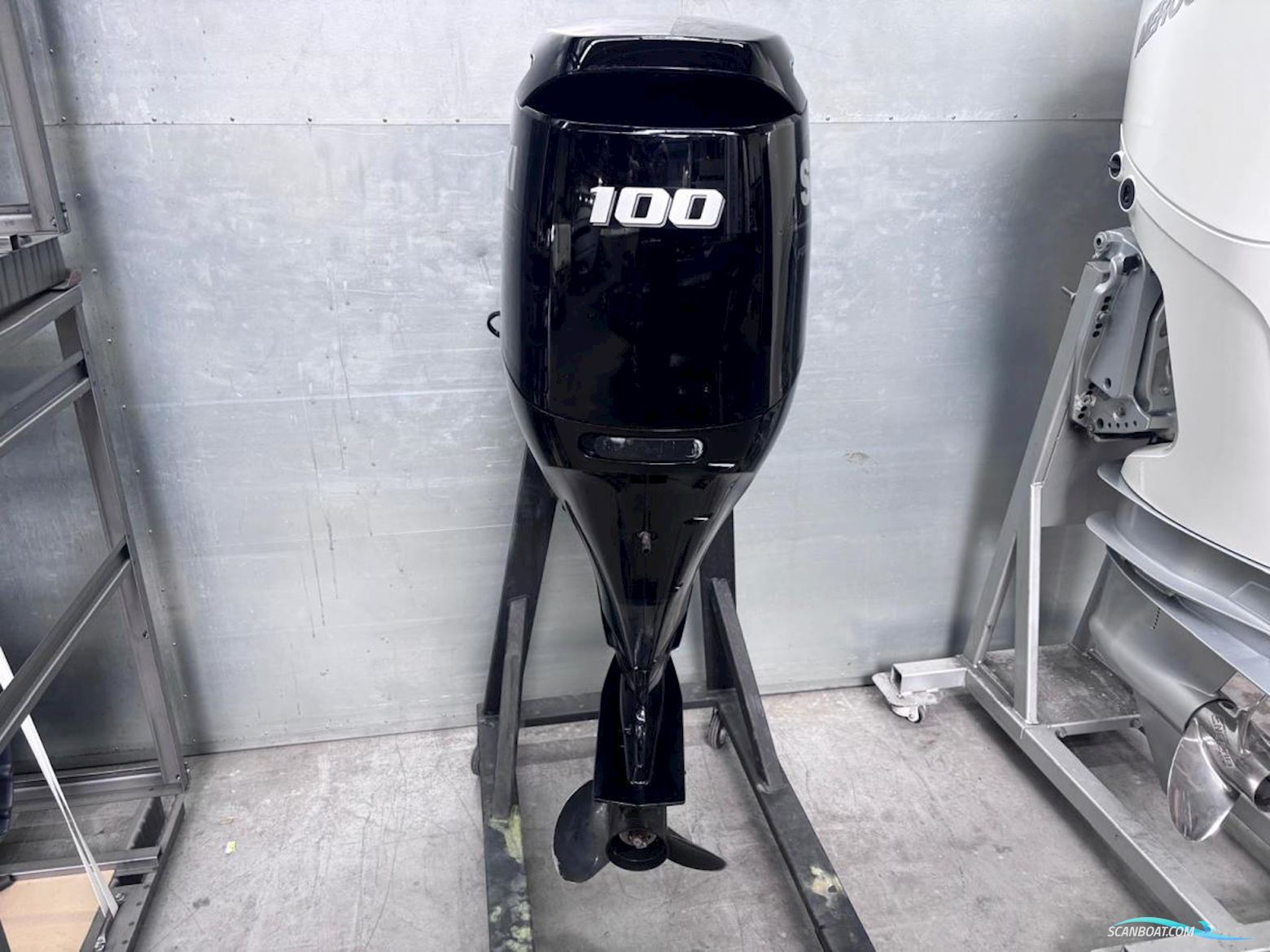 Suzuki DF100BTL