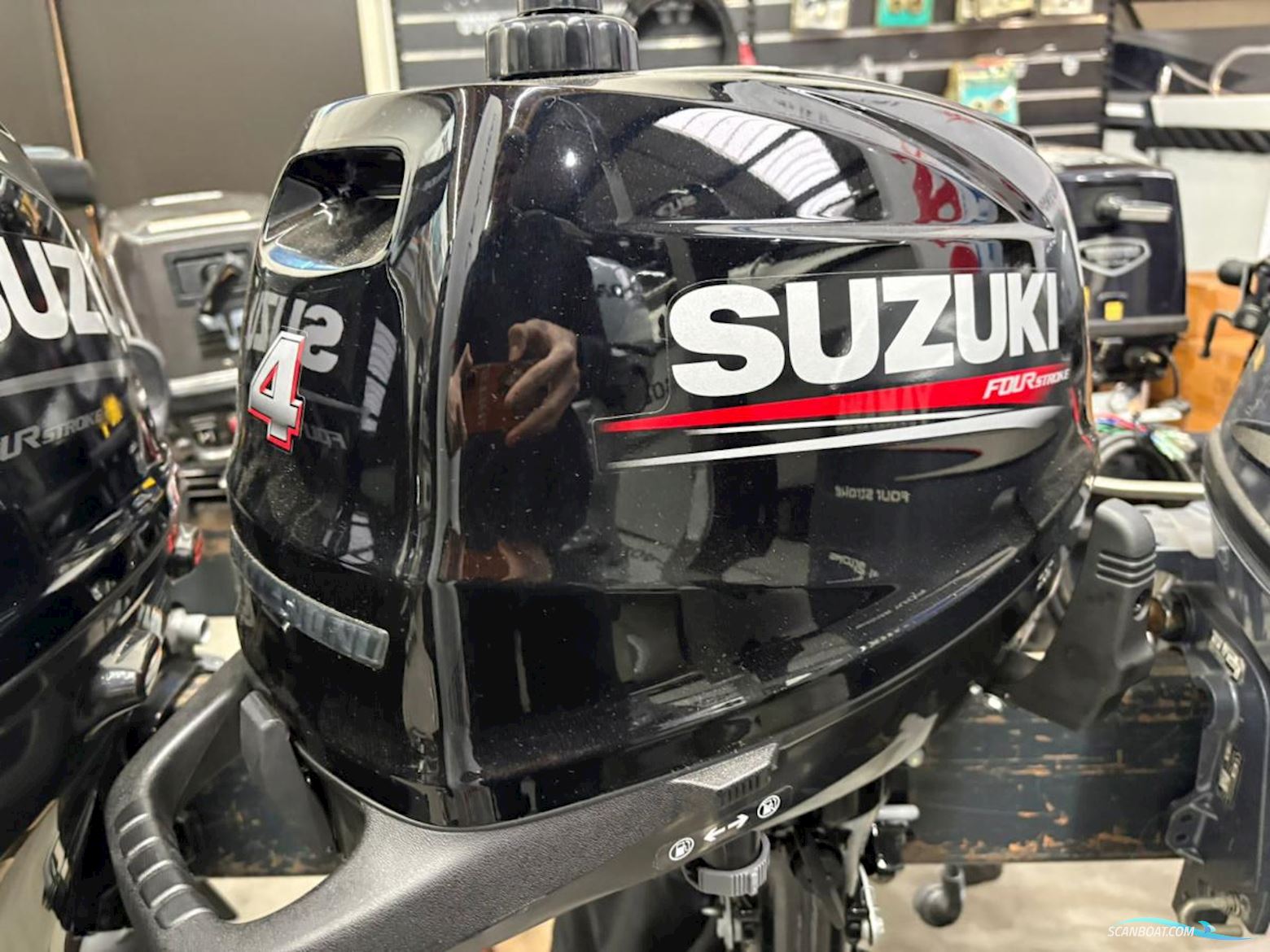 Suzuki DF4A Motorbåd 2020, Holland