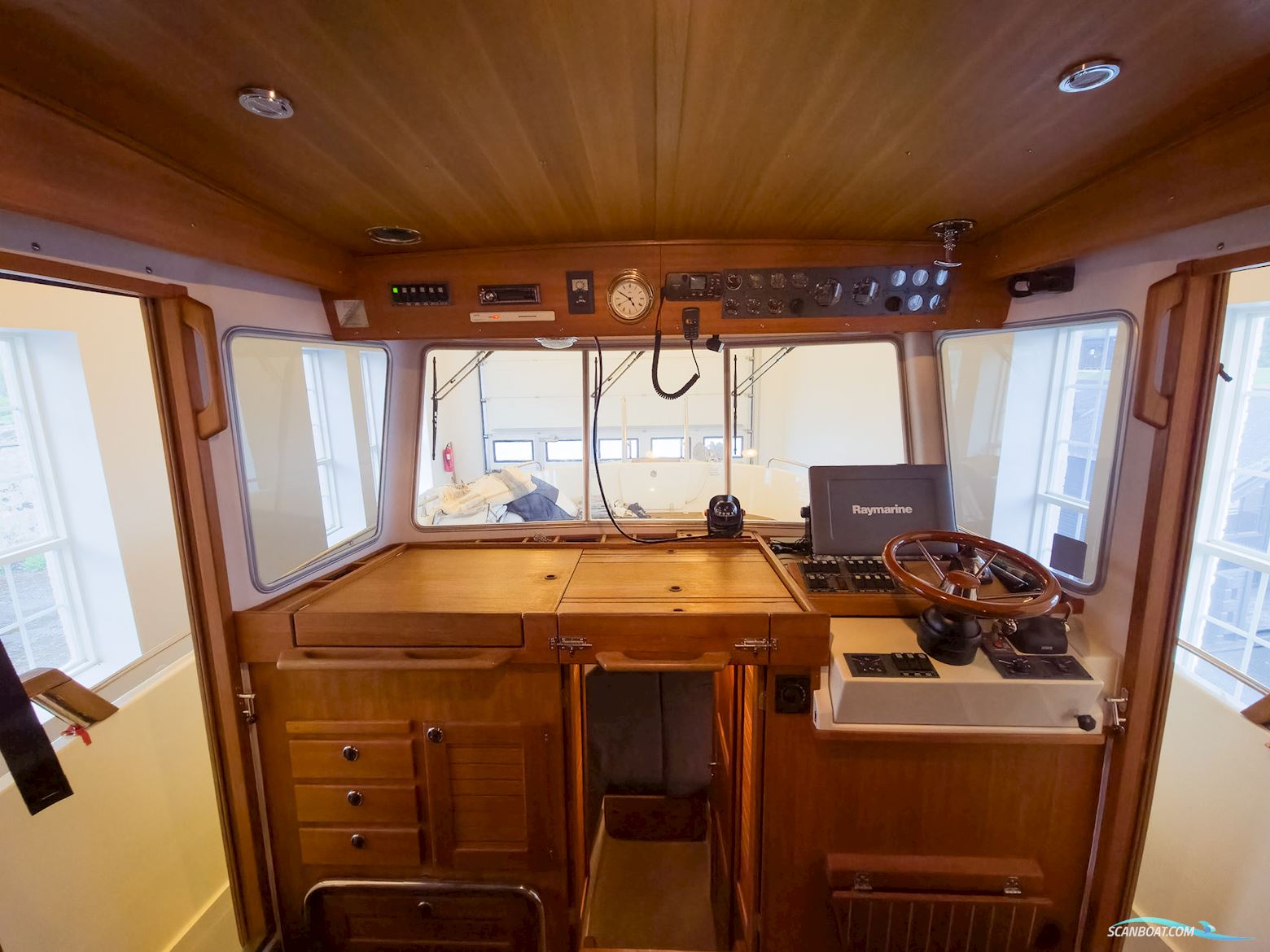 Targa 37