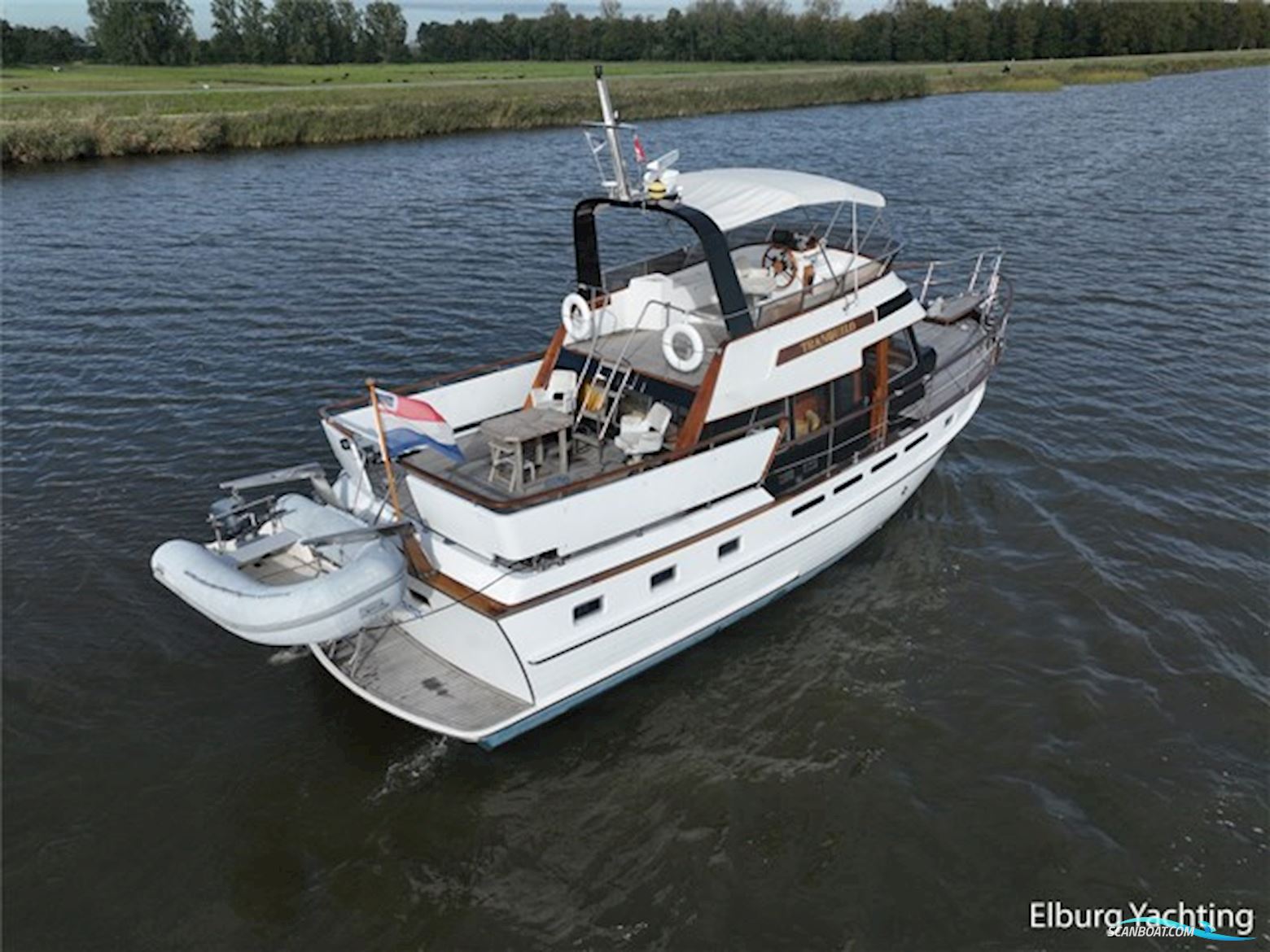 Tayana Trawler  - Pieter Beeldsnijder