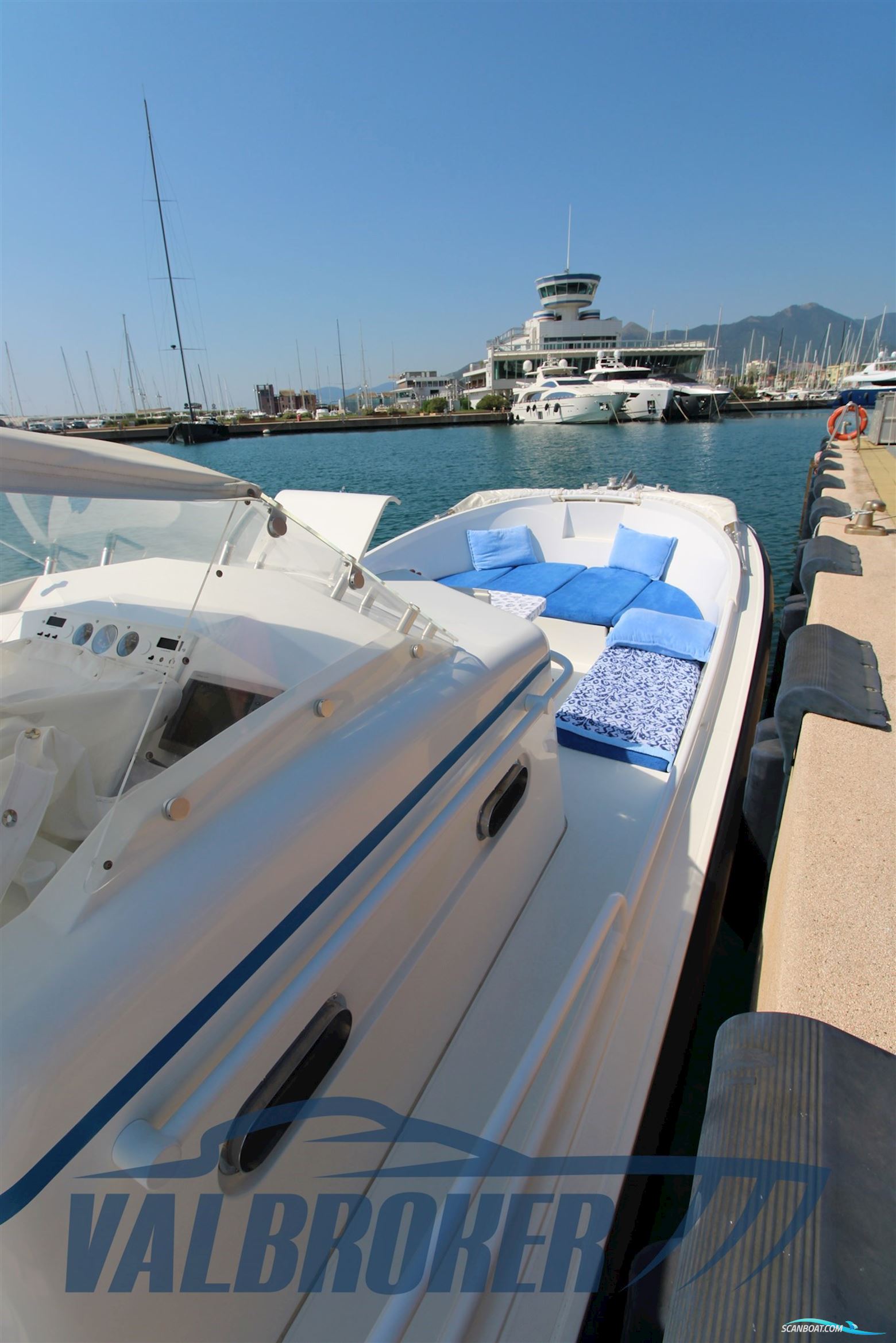 Tecnoyacht PUMA 2000