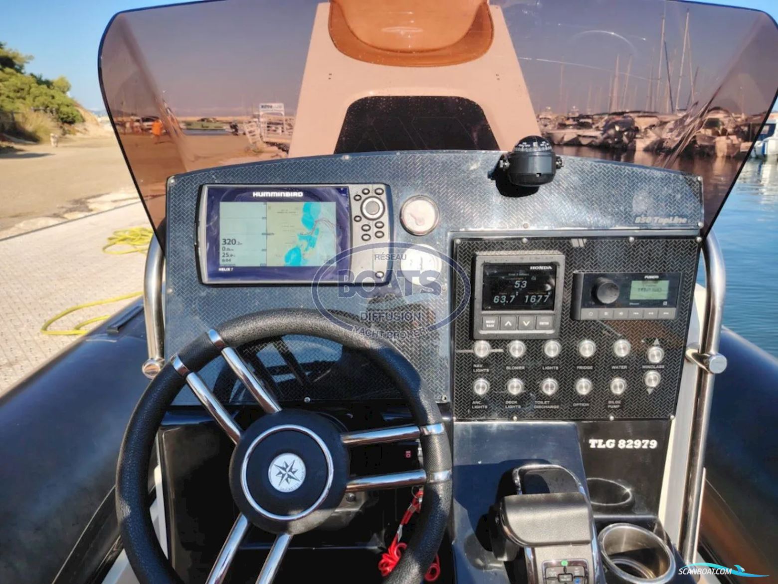 Tiger marine 850 Top Line