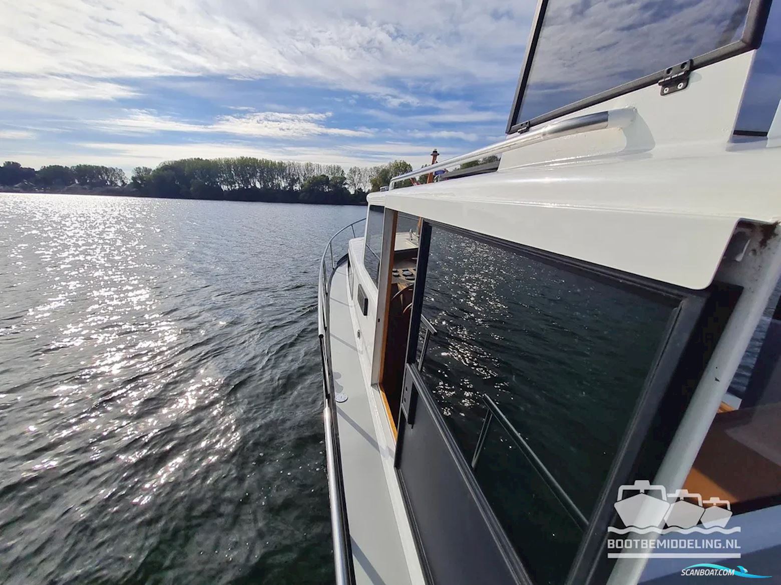 Tjeukemeerkruiser 11.00 AK