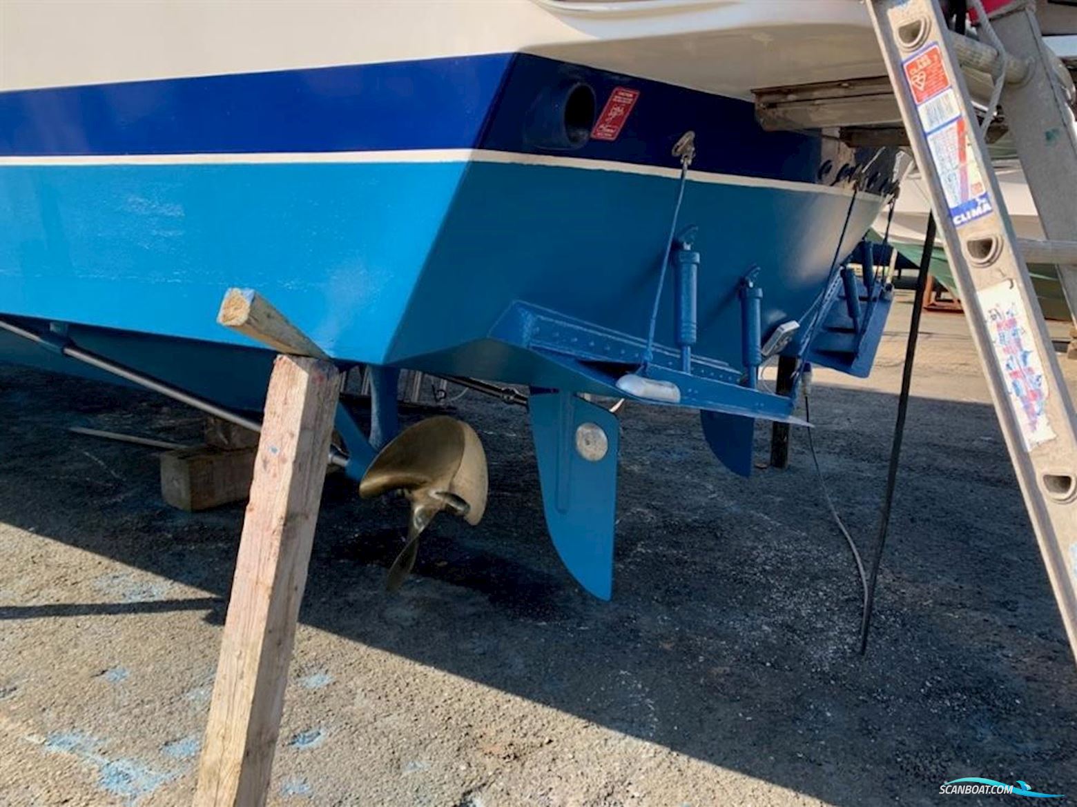 Trader  535 Signature