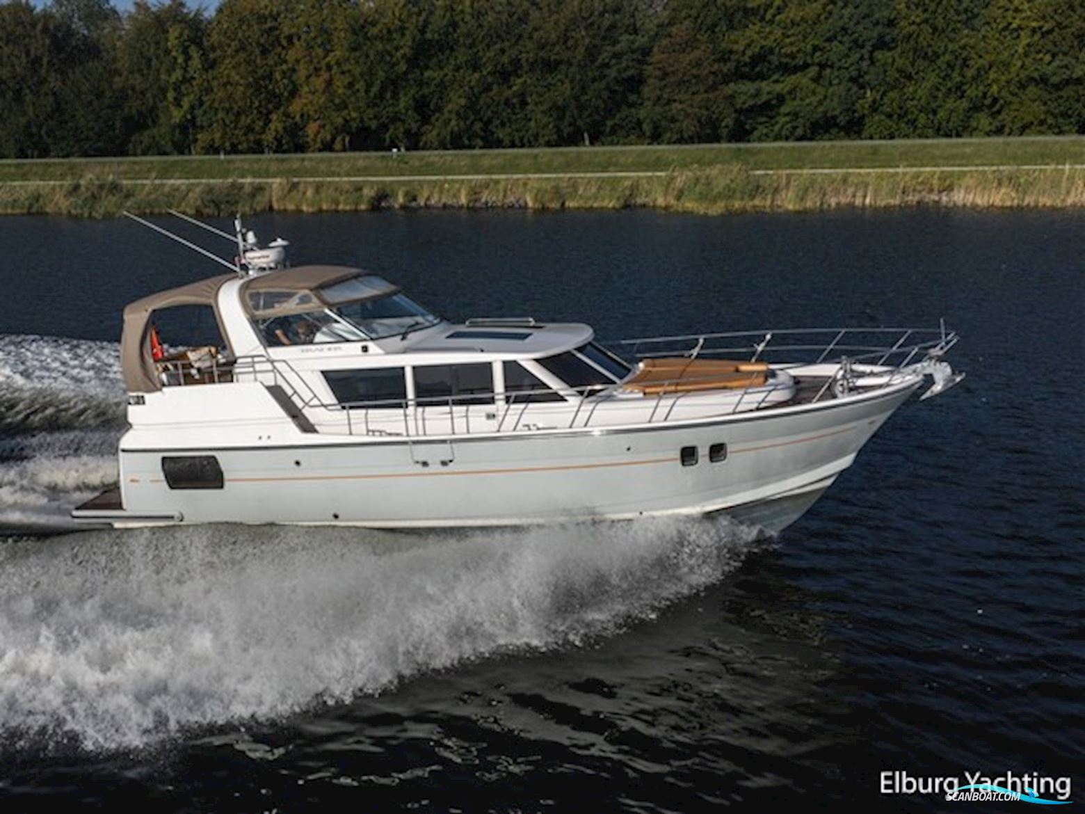 Trader 42 - Cabrio