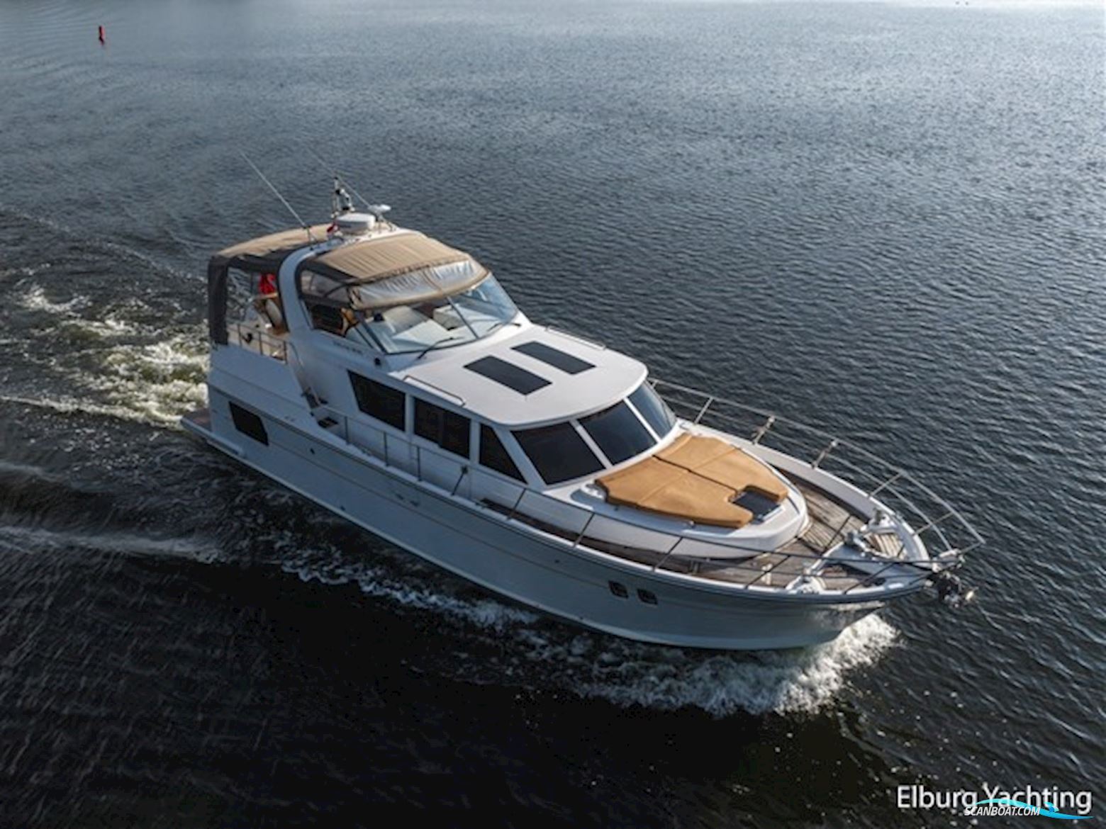 Trader 42 - Cabrio
