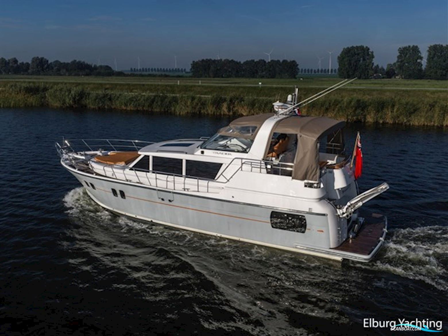 Trader 42 - Cabrio