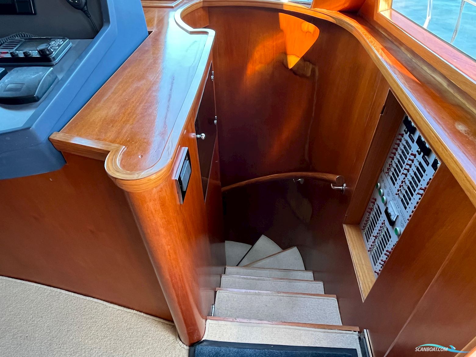 Trader 64 Sunliner
