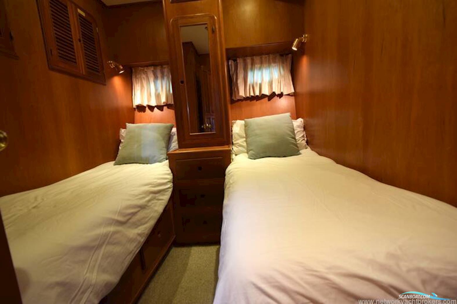 Trader Sunliner 625
