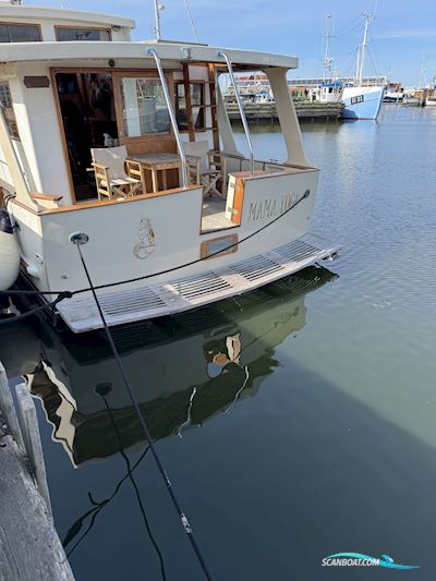 Trawler Blue Ocean 50 med bådplads i Gilleleje. Motorbåd 1980, med Cummins  motor, Danmark