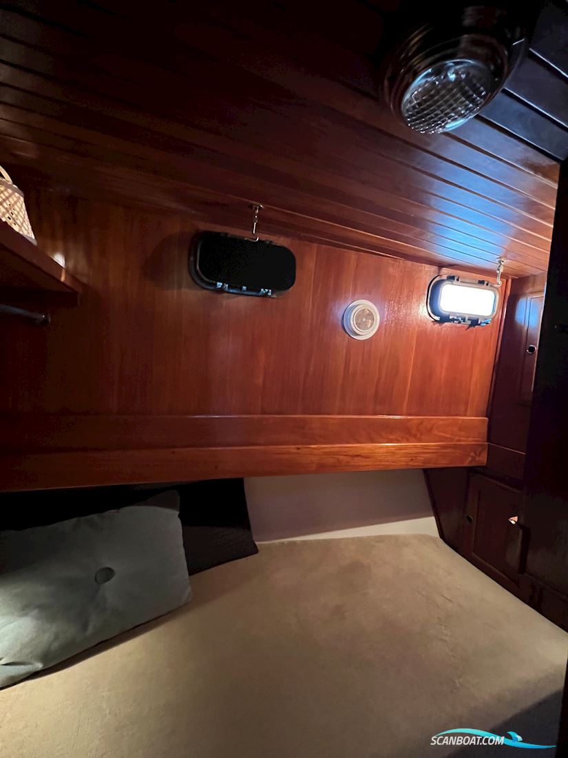 Trawler Sedan 41 Europe 