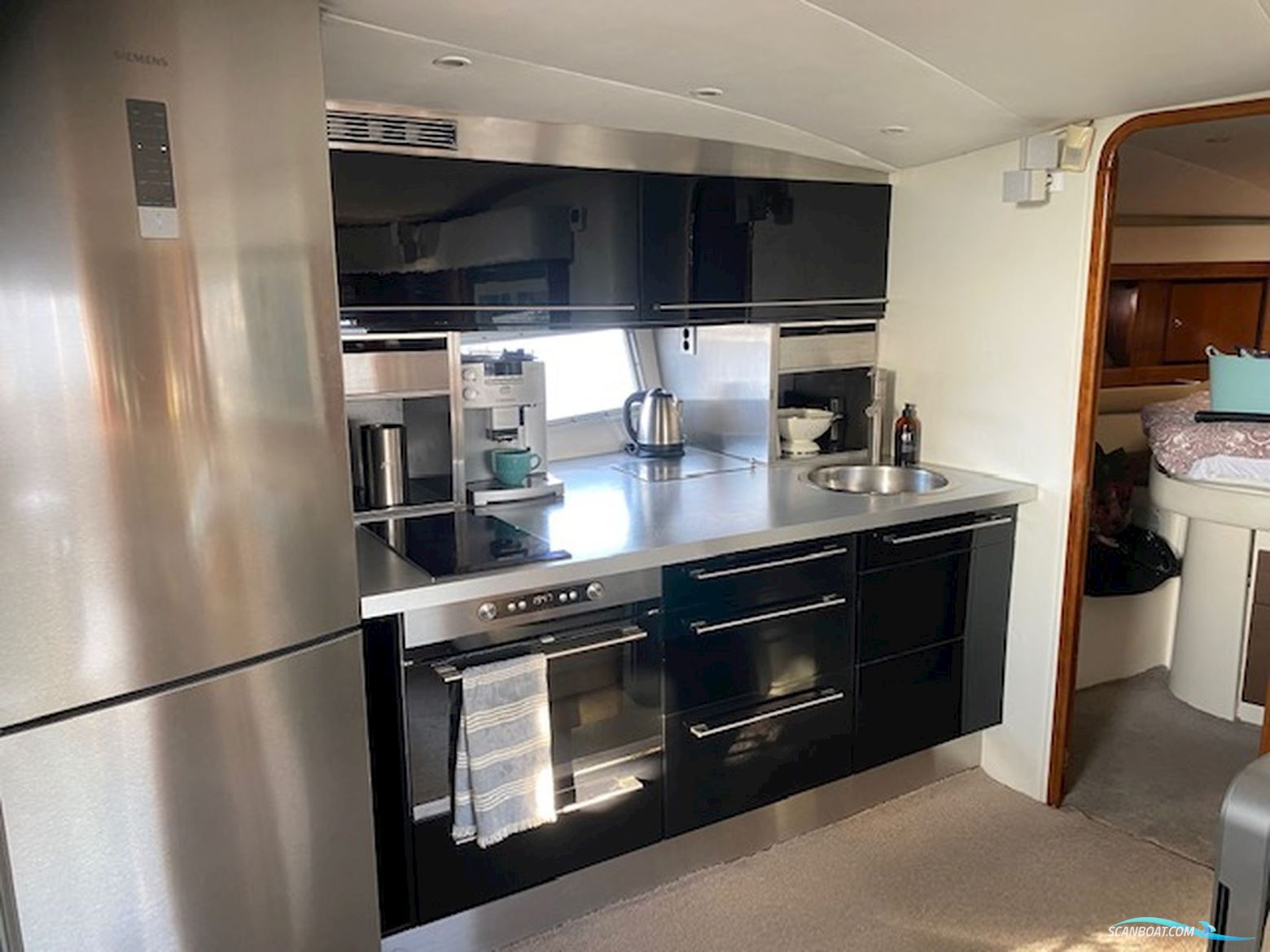 Trojan Carver 44 Express