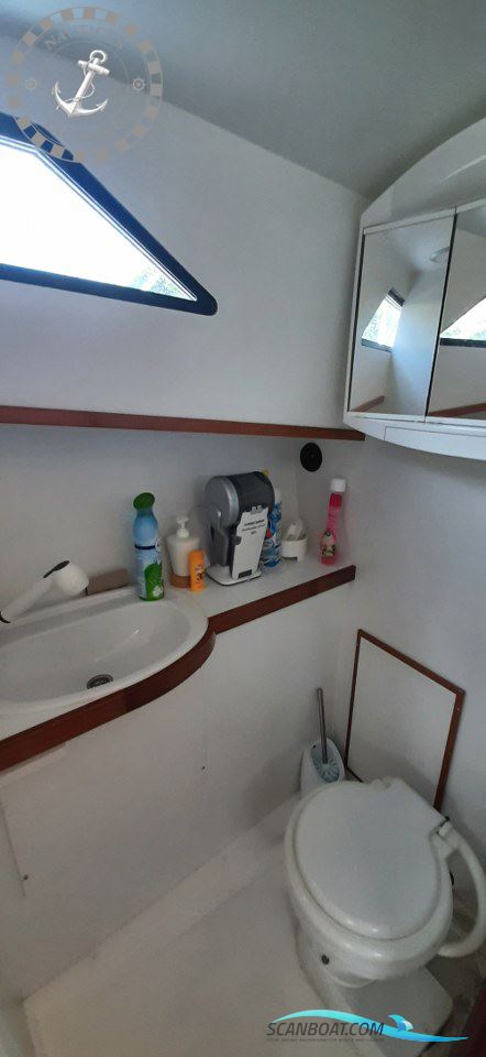 Trojan Yacht 25 Express