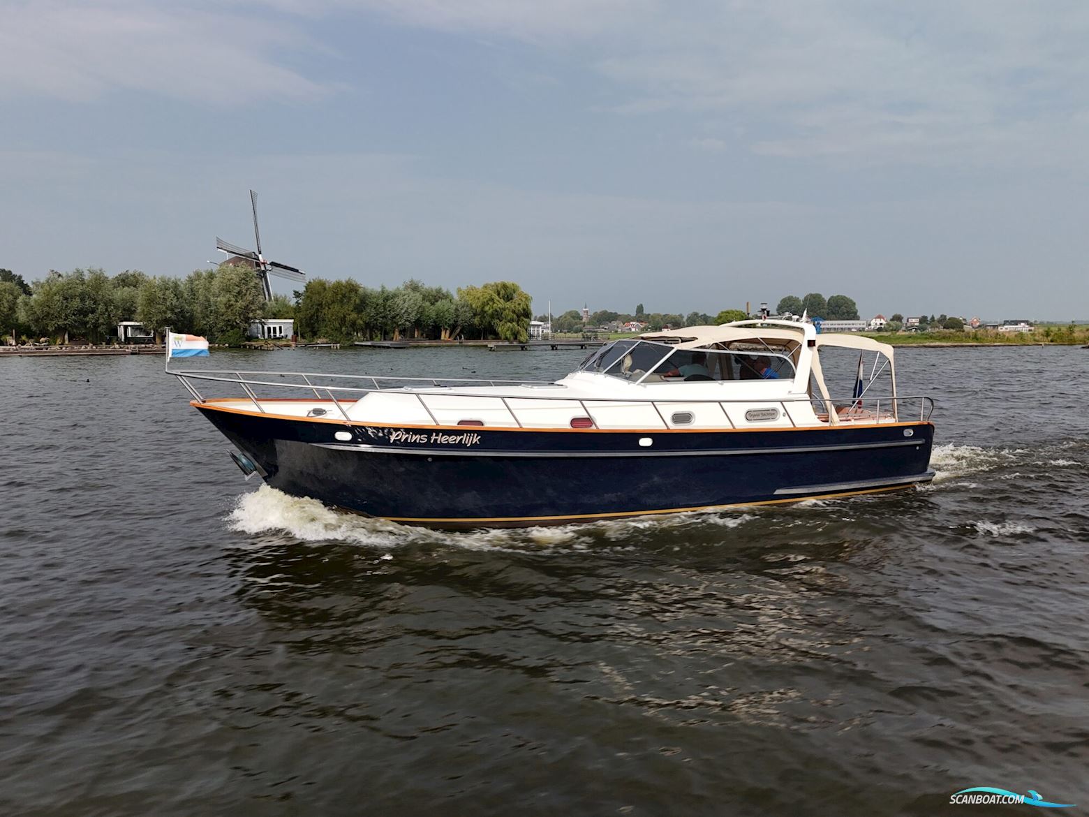 Tryvia 1100 OK Cabrio Spiegeldeur