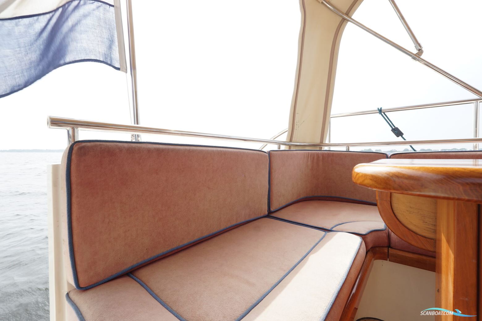 Tryvia 1100 OK Cabrio Spiegeldeur