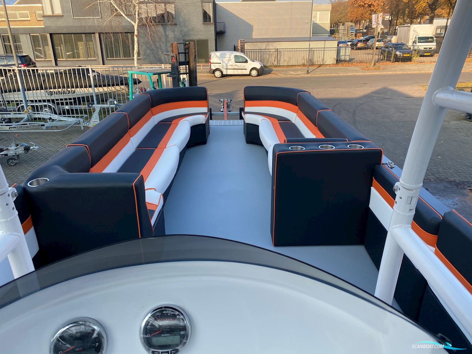 T.Top Funcruiser 8.2 Verado 300 Pontoonboot