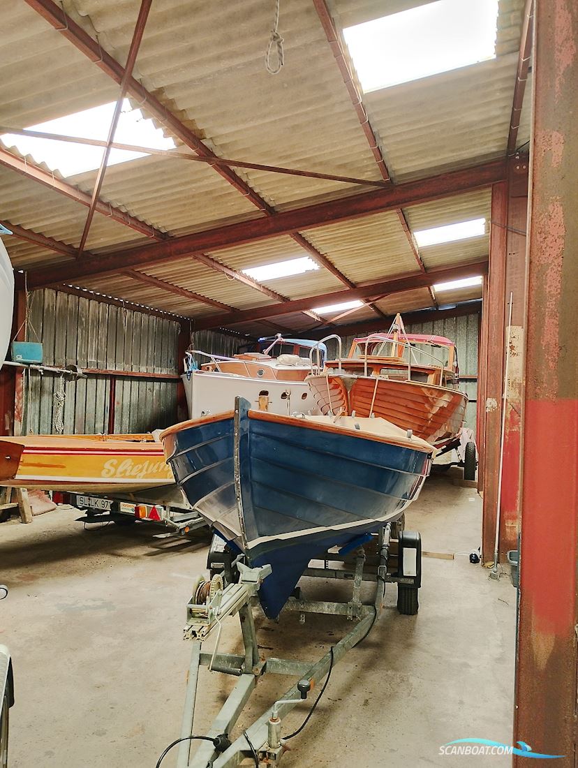 Tuckerboot Otto Hallberg Schweden Motorbåd 1979, med yanmar SB8G motor, Tyskland