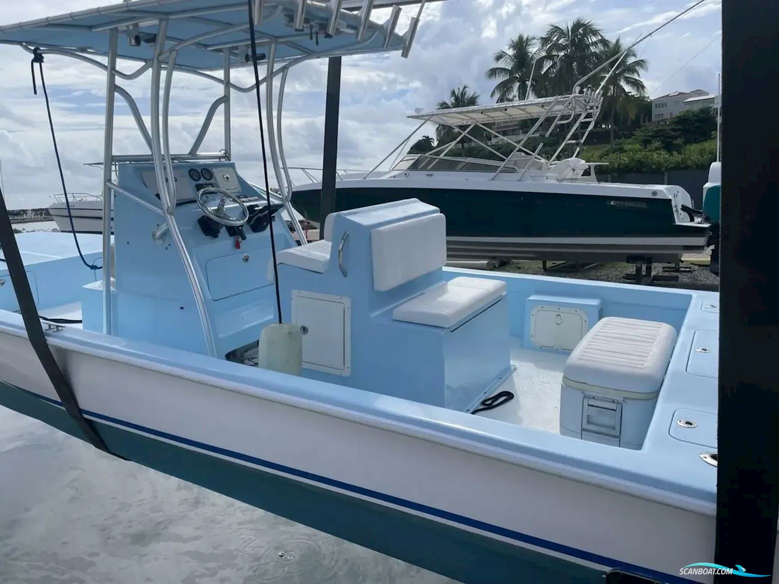 Twin Vee 26 Blue Fin