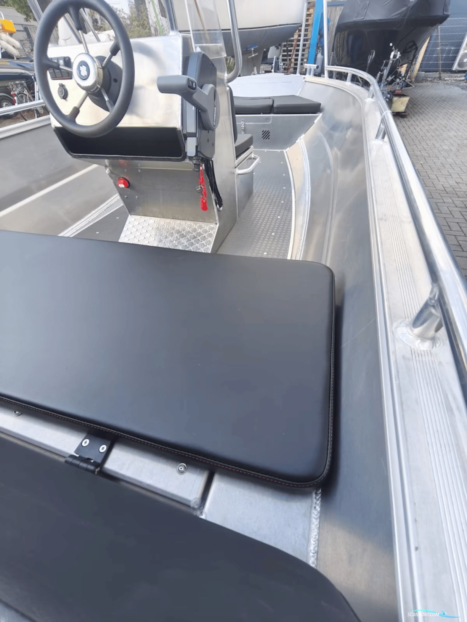 Ums 425 CC Pro Met Motor