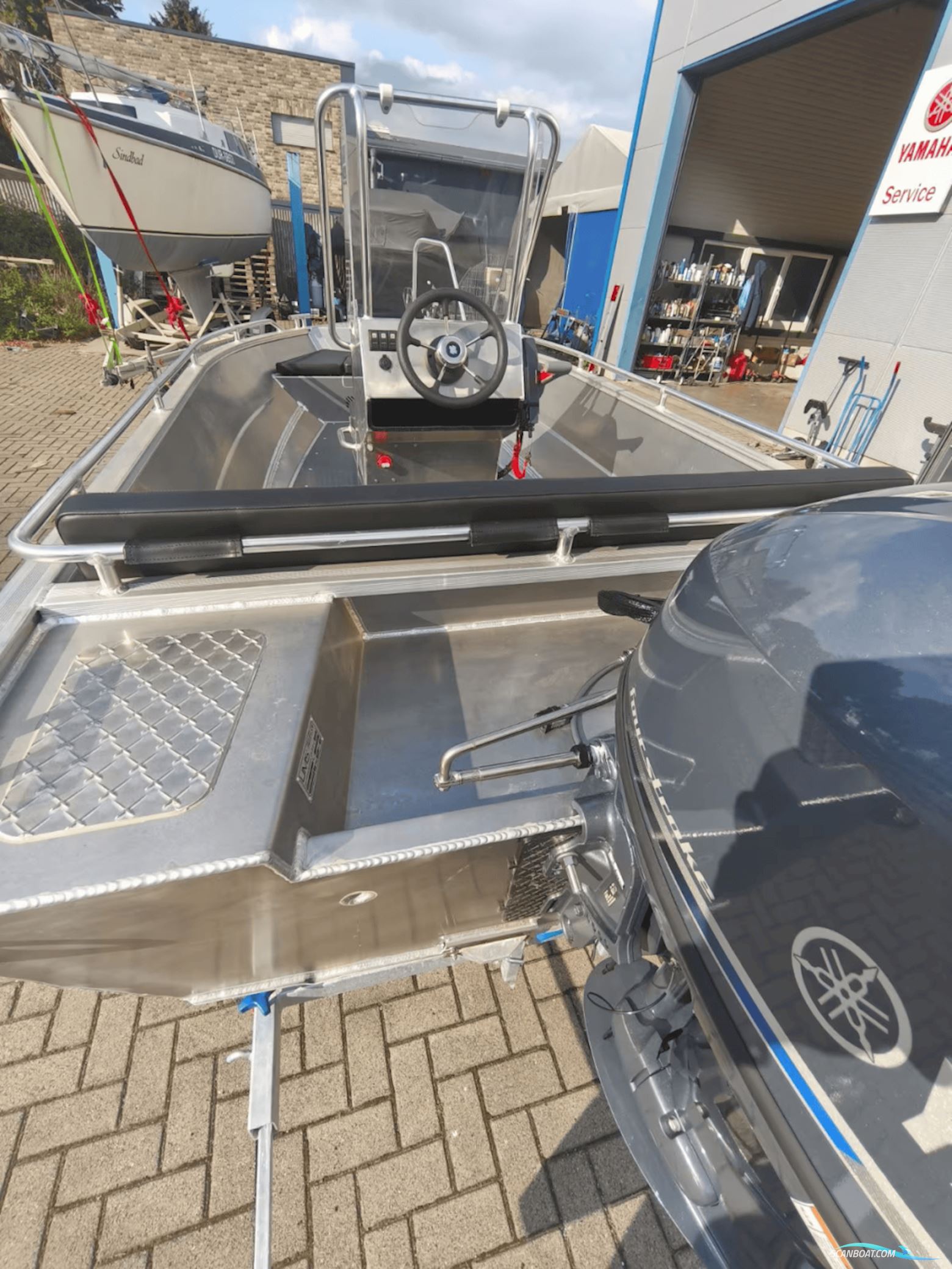 Ums 425 CC Pro Met Motor