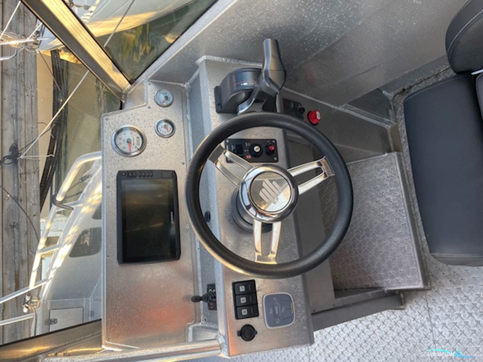 UMS Marin / Tuna Ums 805 Dc