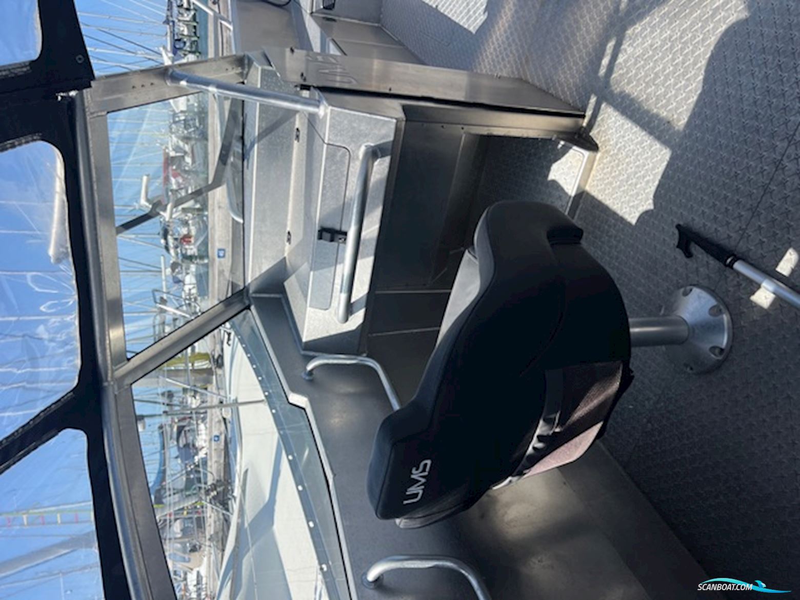 UMS Marin / Tuna Ums 805 Dc