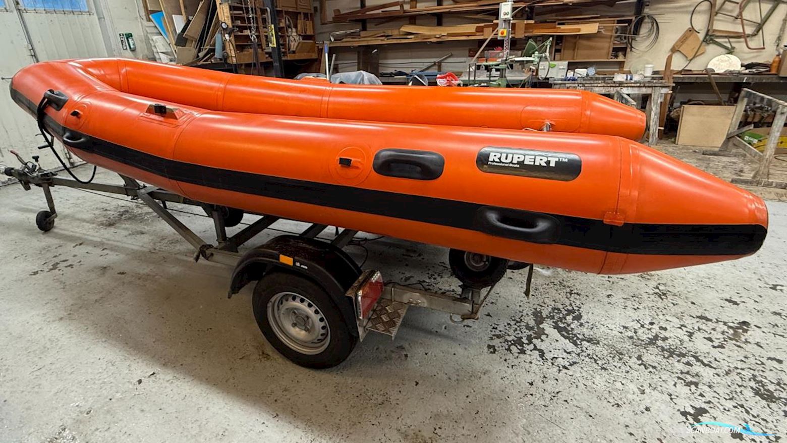 UnKnown Motorbåd 2002, Sverige