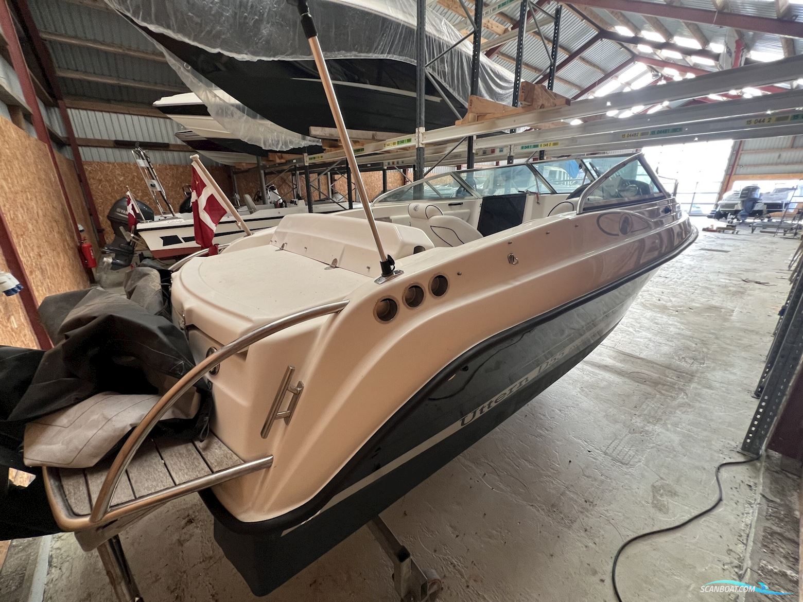 Uttern 55DC m/ Mercruiser 3,0L